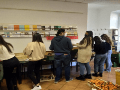 Luino, al via la distribuzione di eccedenze alimentari dei supermercati per i&nbsp;bisognosi