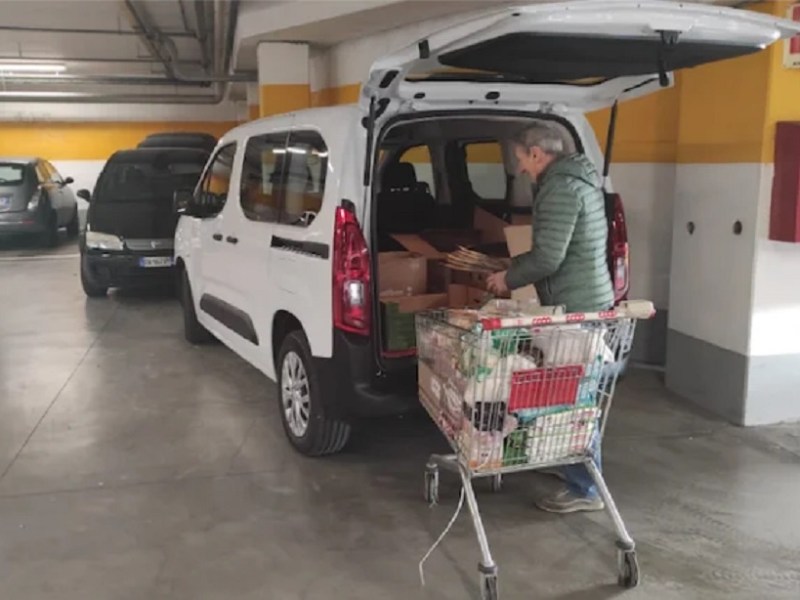 Luino, ecco il furgone a trazione elettrica finanziato dal bando “Fermenti in&nbsp;Comune”